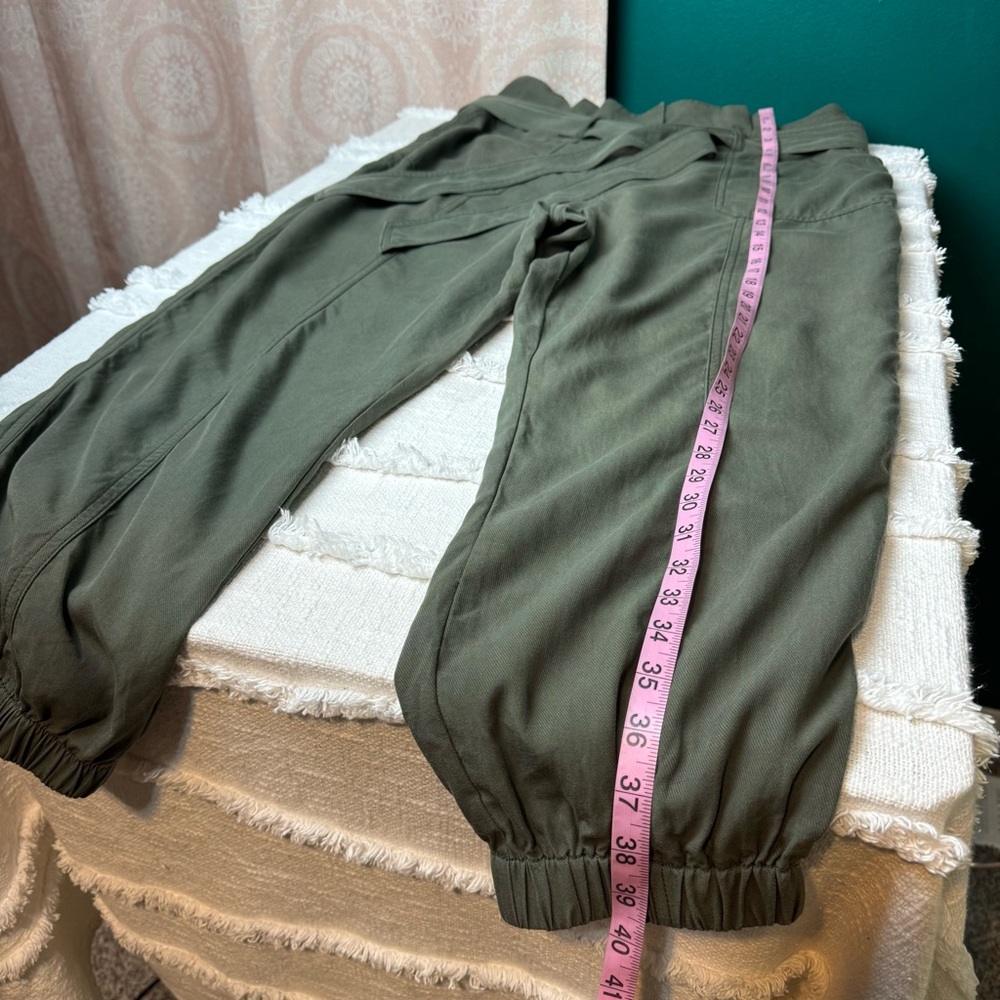 Boden Paperbag Utility Jogger Bottom Pant Women's Size 12 R Olive Green Lyocell - Picture 5 of 9